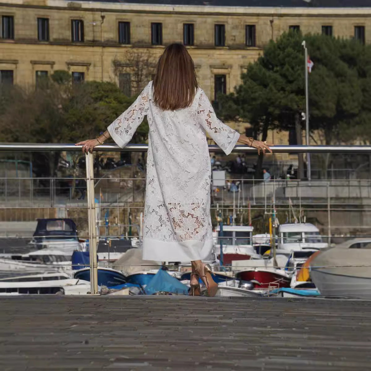 FRANCISCA | Rochie Elegantă cu Detalii la Margini