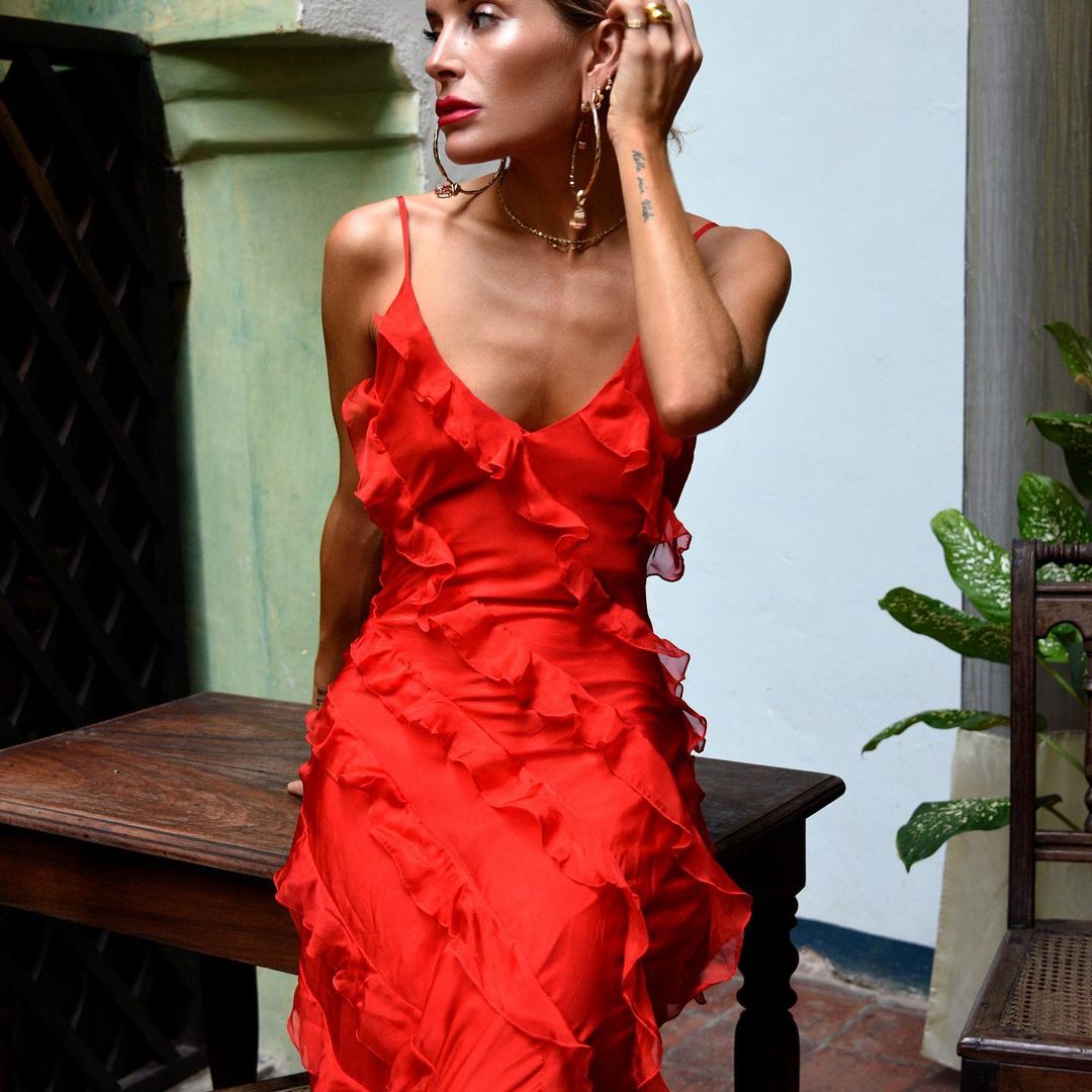 ZARA | Rochie cu Detalii Volan