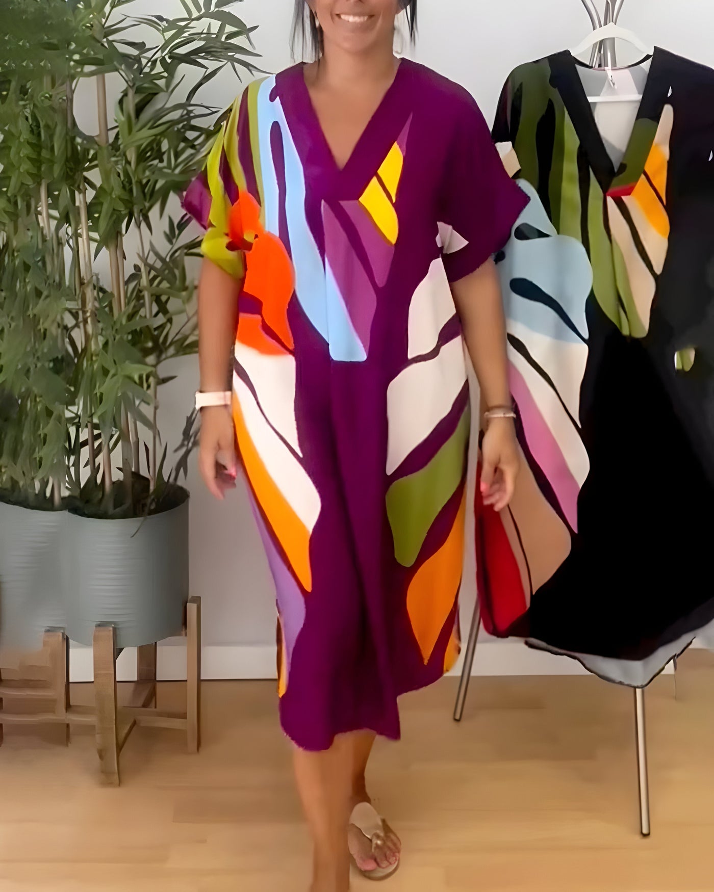 EMELIA | Rochie cu Design Abstract