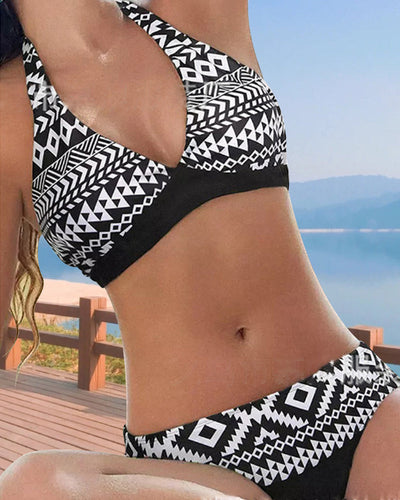 WANDA | Bikini cu design floral și geometric