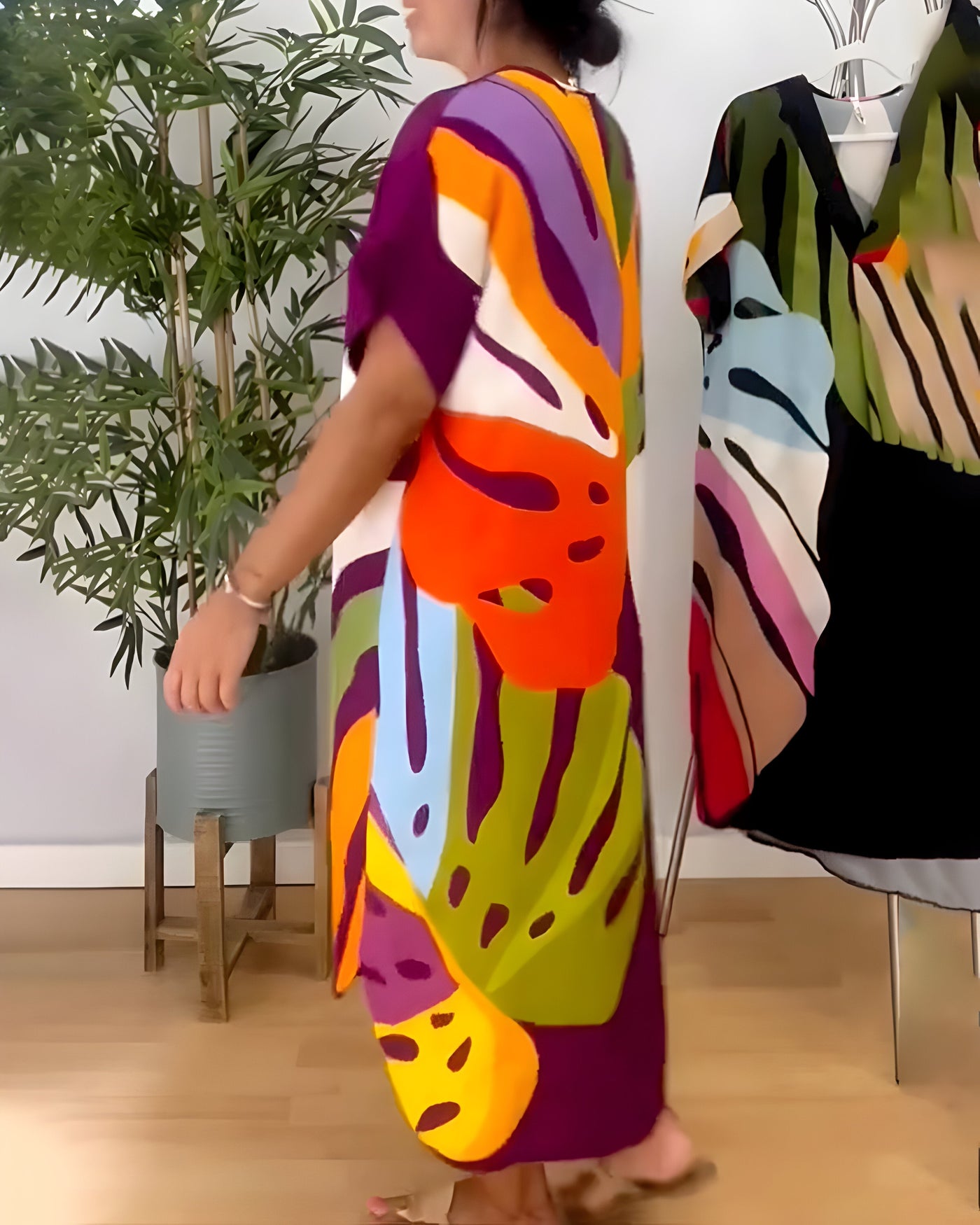 EMELIA | Rochie cu Design Abstract