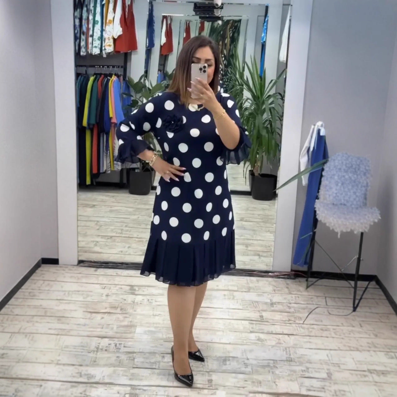 CLAUDIA | Rochie retro cu fustă plisată și manșete evazate
