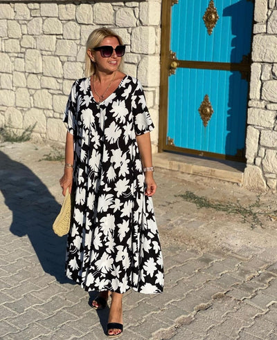 AMPARO | Rochie elegantă și confortabilă, perfectă pentru a camufla burtica