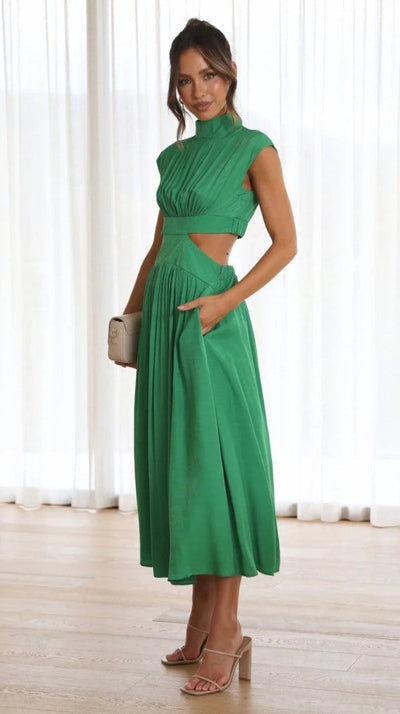 CARMEN | Rochie Elegantă cu Decolteu Atrăgător
