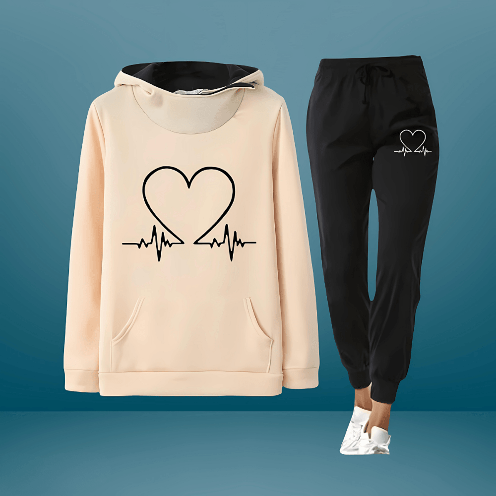 LOVE | Set de trening confortabil și plin de dragoste