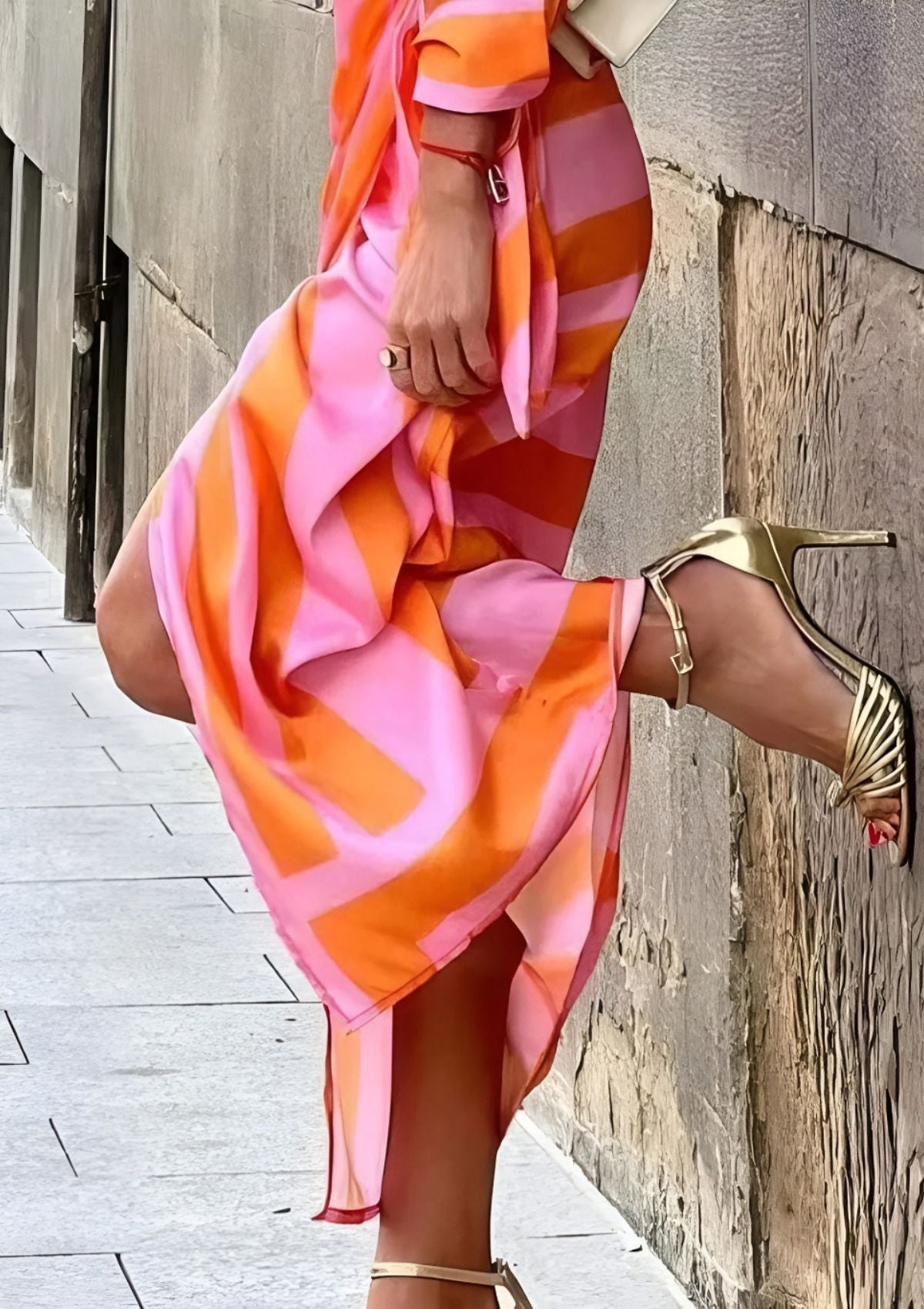 BELÉN | Rochie Elegantă cu Design Închis