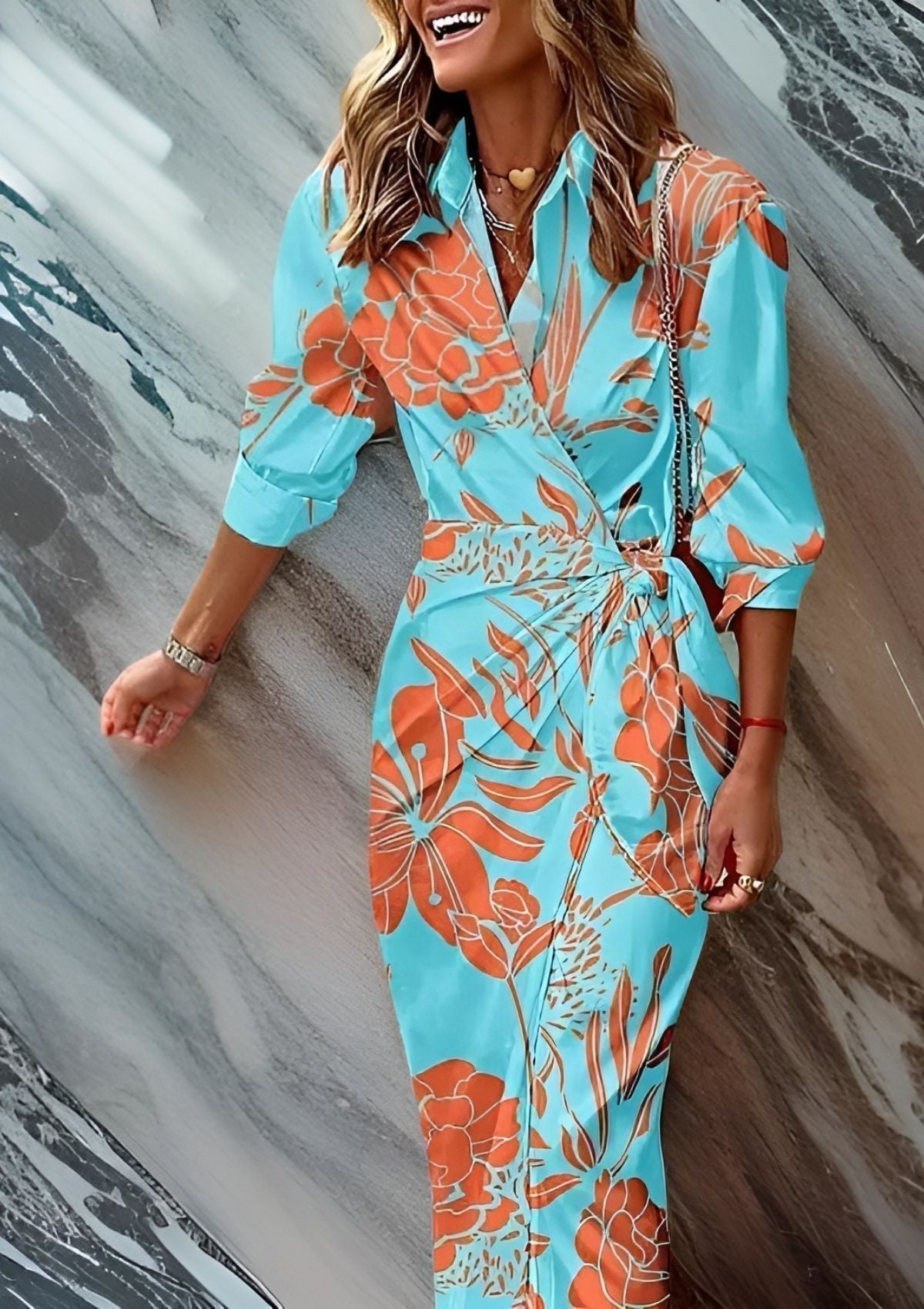 BELÉN | Rochie Elegantă cu Design Închis