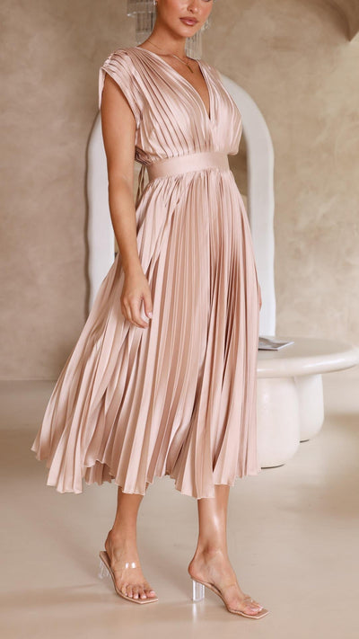 ALEXIS | Rochie Elegantă cu Volane