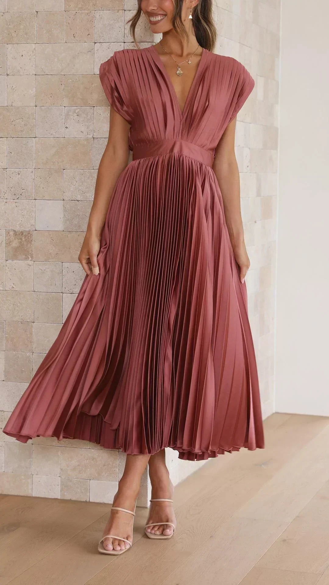 ALEXIS | Rochie Elegantă cu Volane