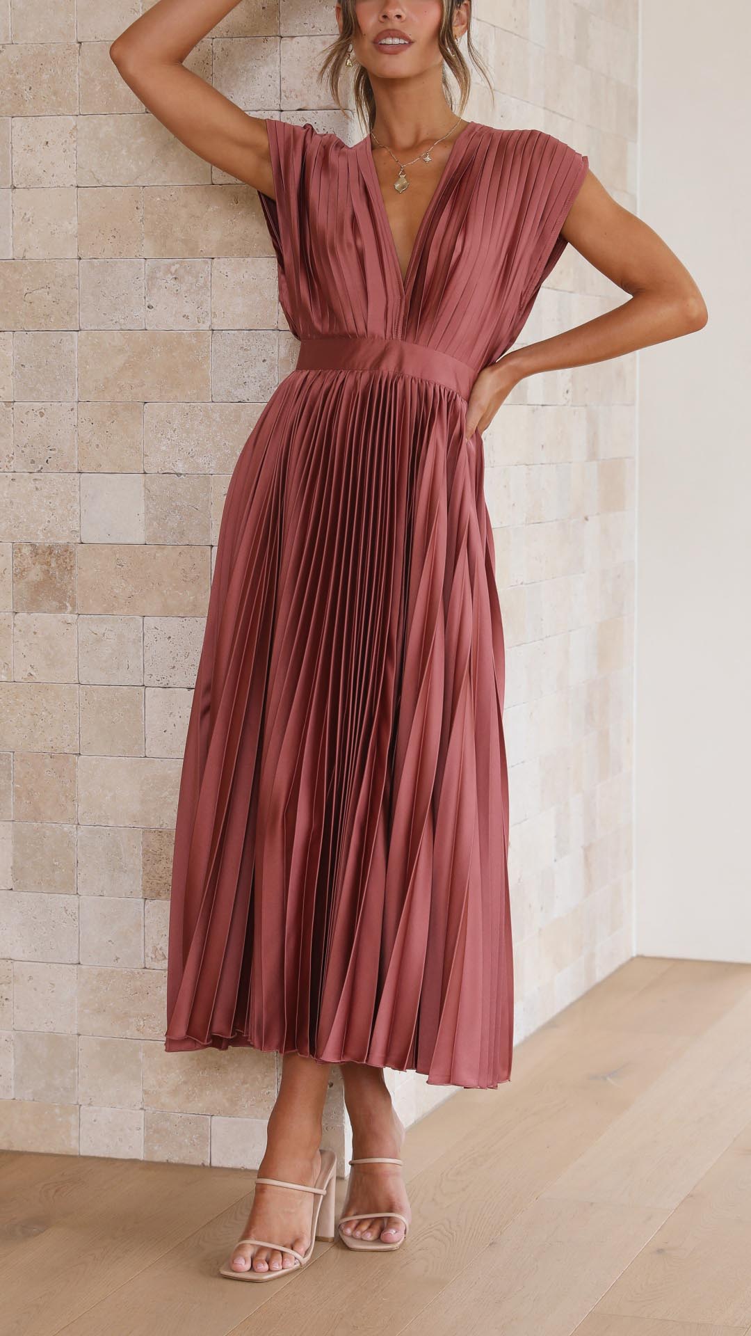 ALEXIS | Rochie Elegantă cu Volane