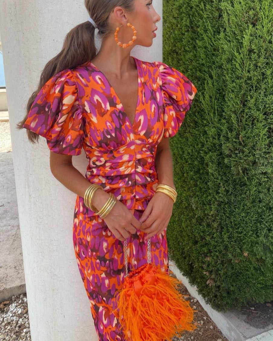SIMONA | Rochie elegantă cu decolteu în V și mâneci bufante