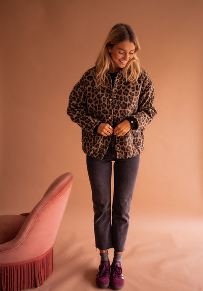 SOFÍA | Sacou Elegant cu Model Leopard Îndrăzneț