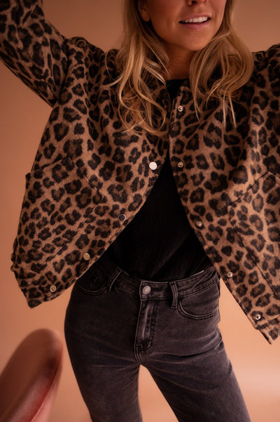 SOFÍA | Sacou Elegant cu Model Leopard Îndrăzneț