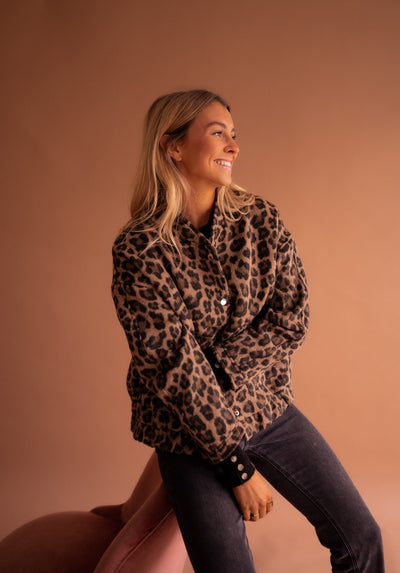 SOFÍA | Sacou Elegant cu Model Leopard Îndrăzneț
