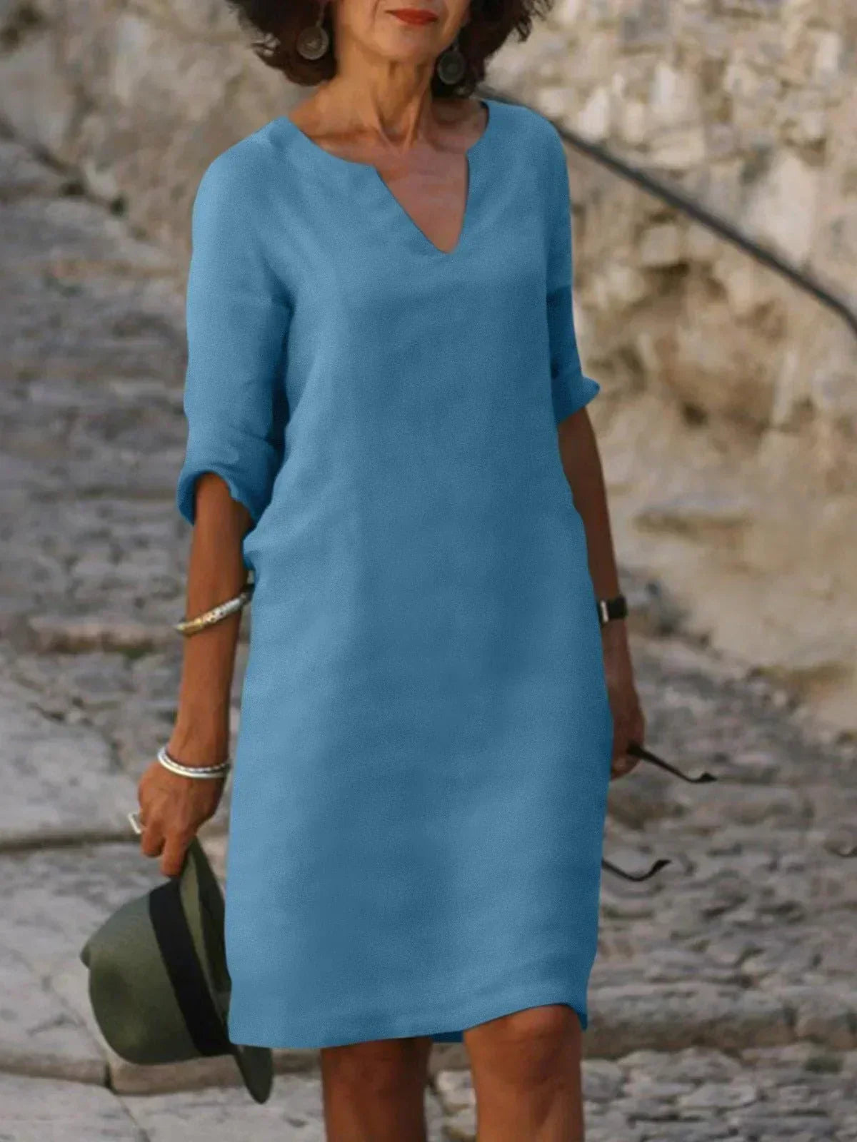ANTONIA | Rochie cu decolteu în formă de V
